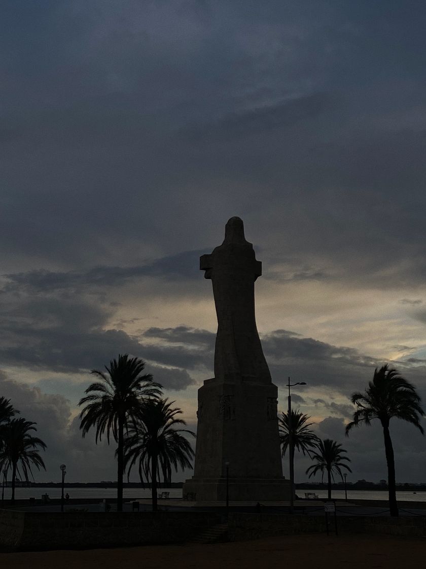 Place Monumento a Colón