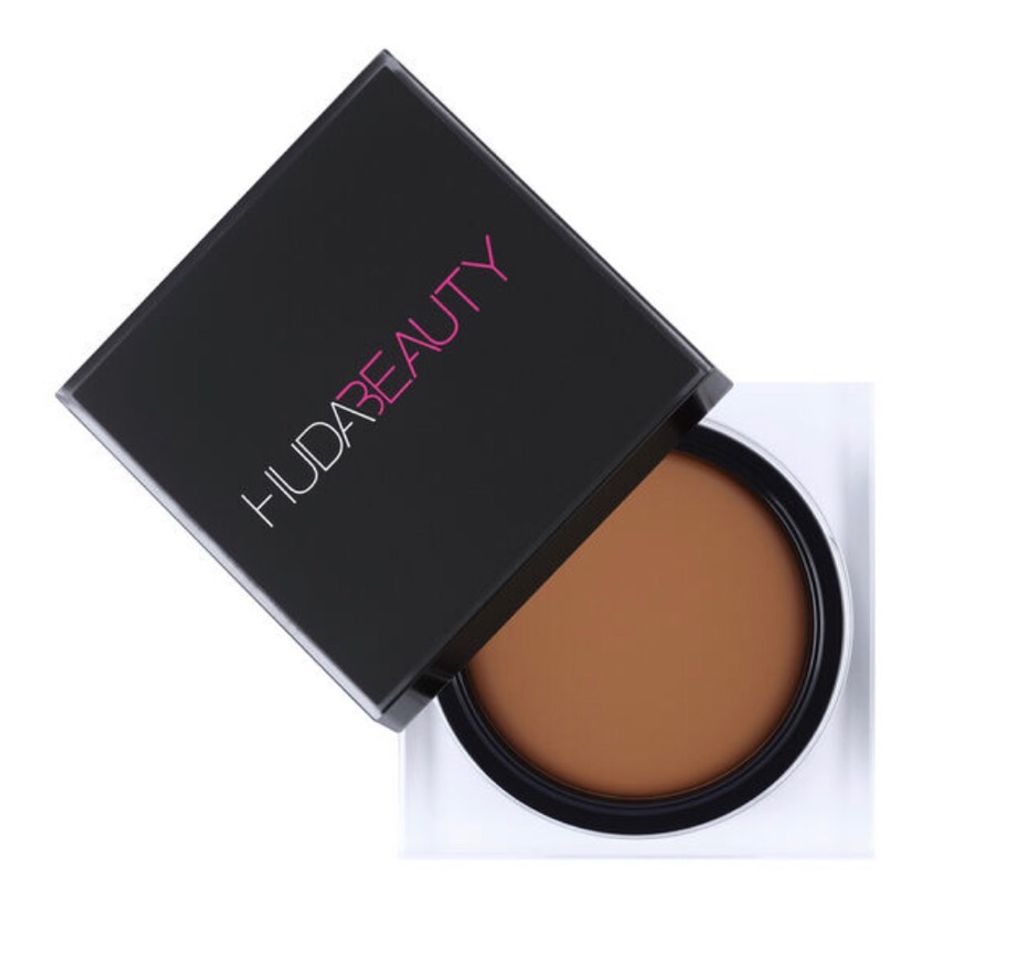 Social Huda beauty Tantour