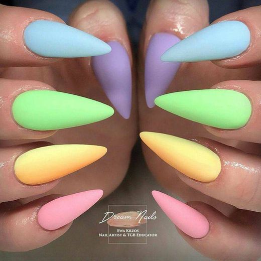 UNHAS CORES PASTÉIS 