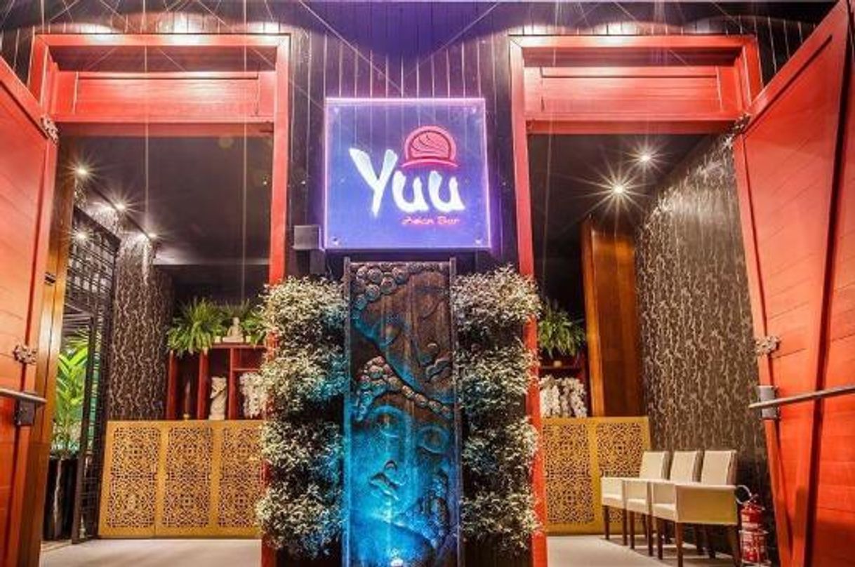 Restaurantes Yuu Asian Bar