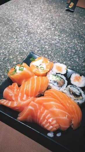 Mokai Sushi Lounge Bar