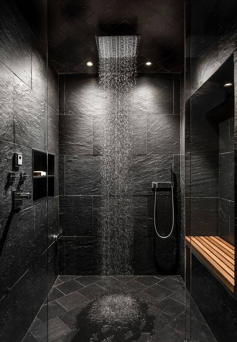 Moda Black bathroom 