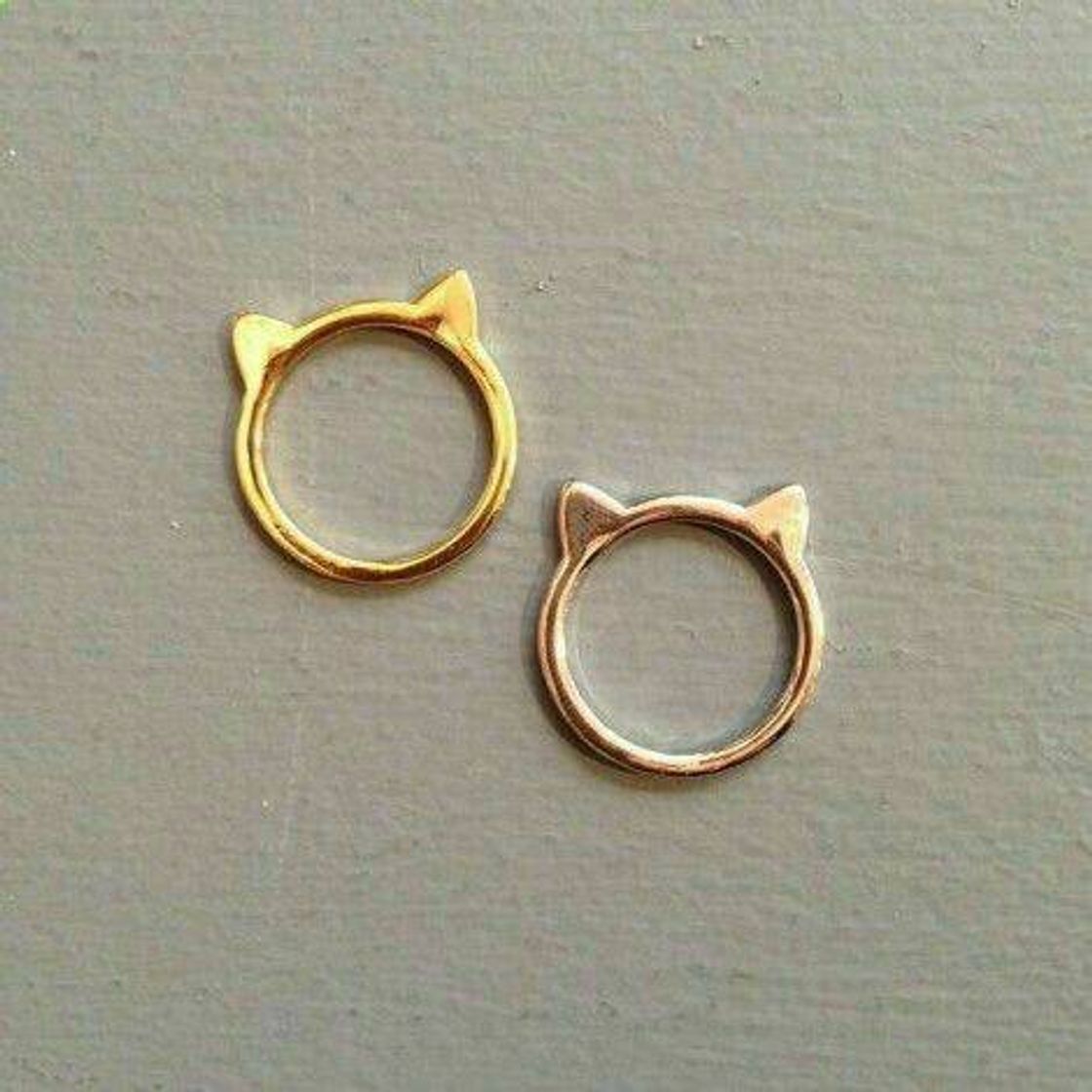 Social anel de gatinho 