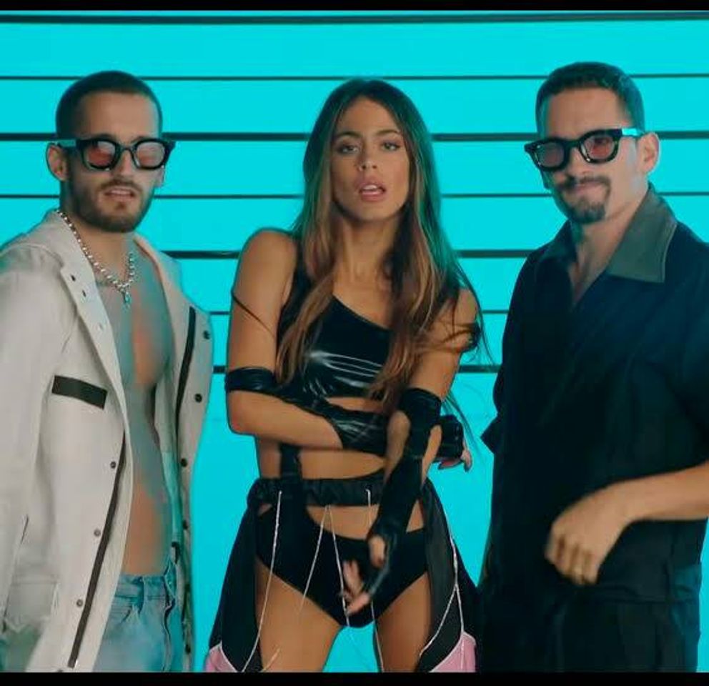 Canciones TINI, Mau e Ricky - Recuerdo