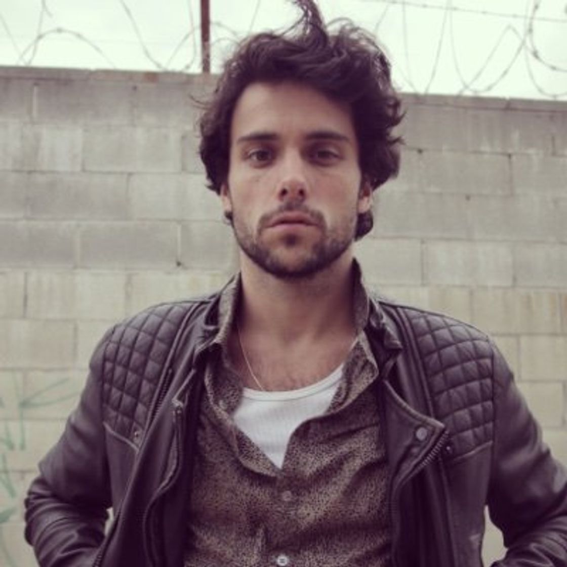 Moda Jack falahee