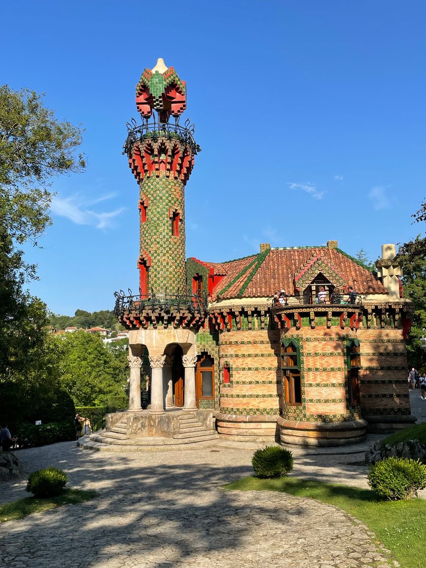 Place El Capricho de Gaudí