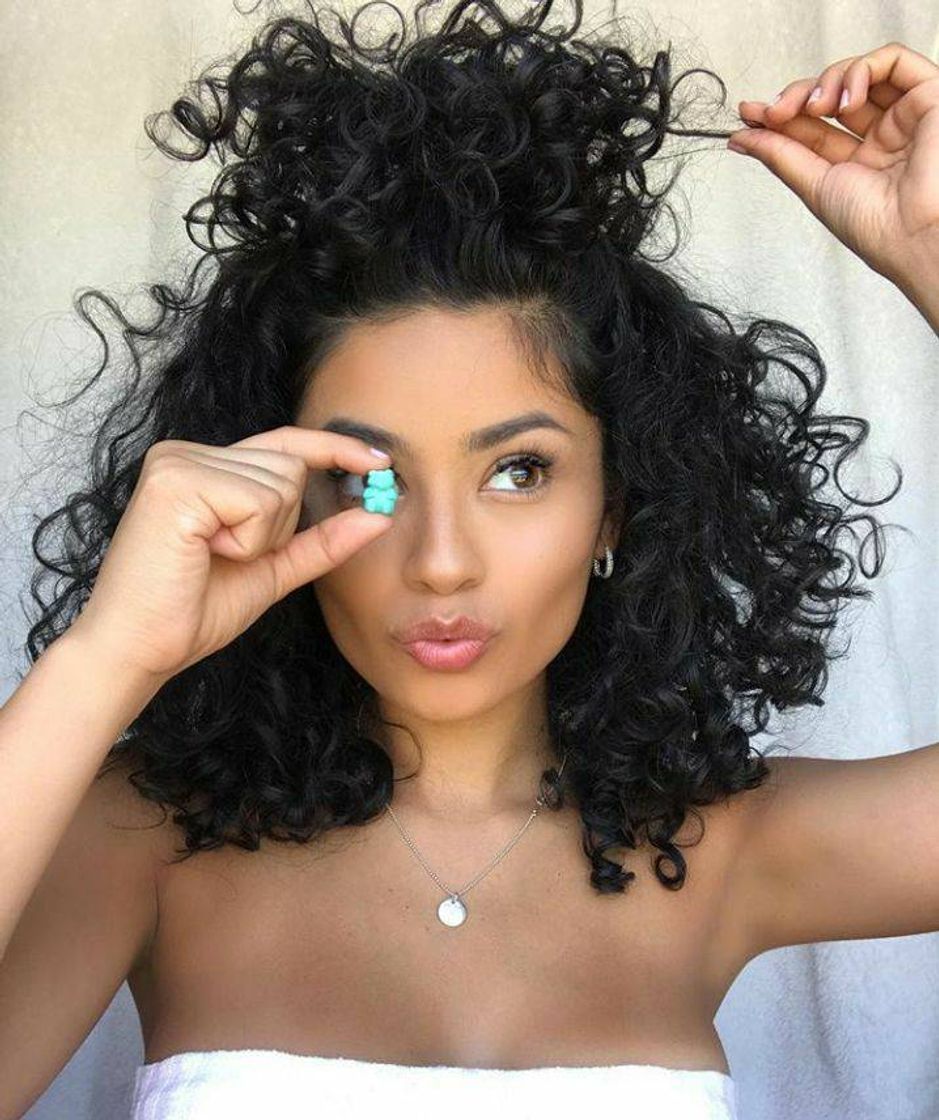 Moda Hairstyles for curly hair