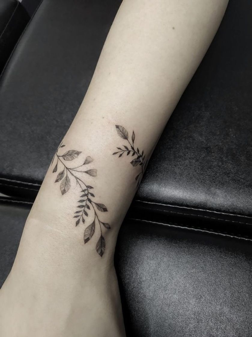 Fashion Tattoo.