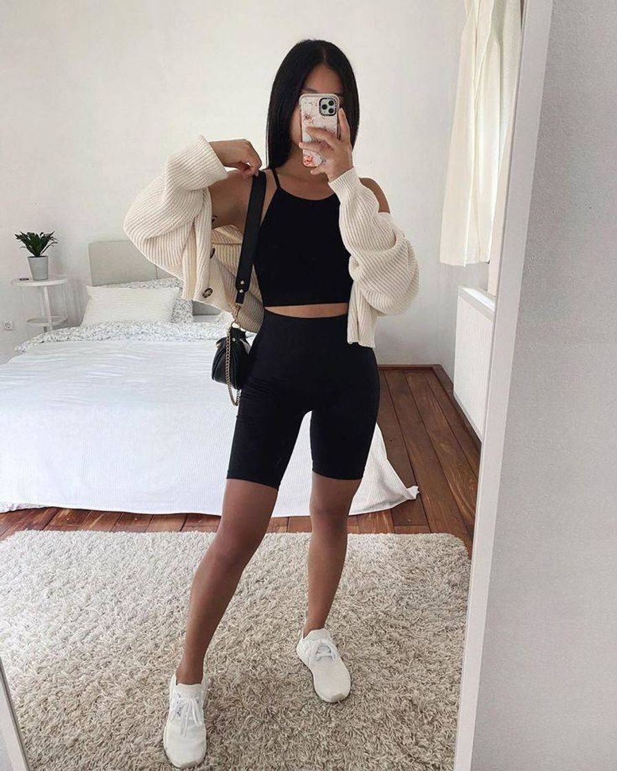 Social Oufits con biker