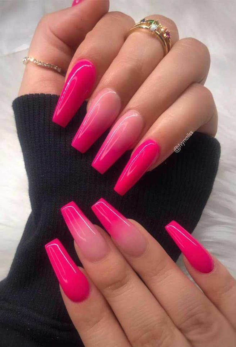 Nail pink 