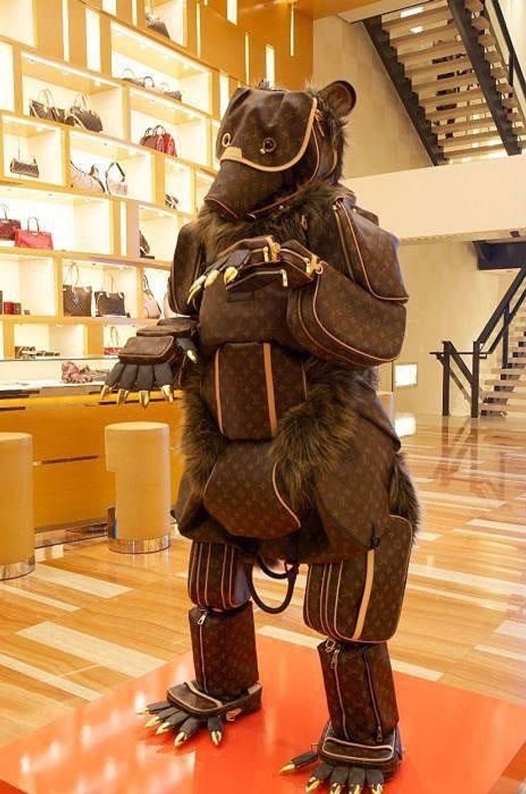 Fashion A bear called Louis Vuitton 🤎 🐻 