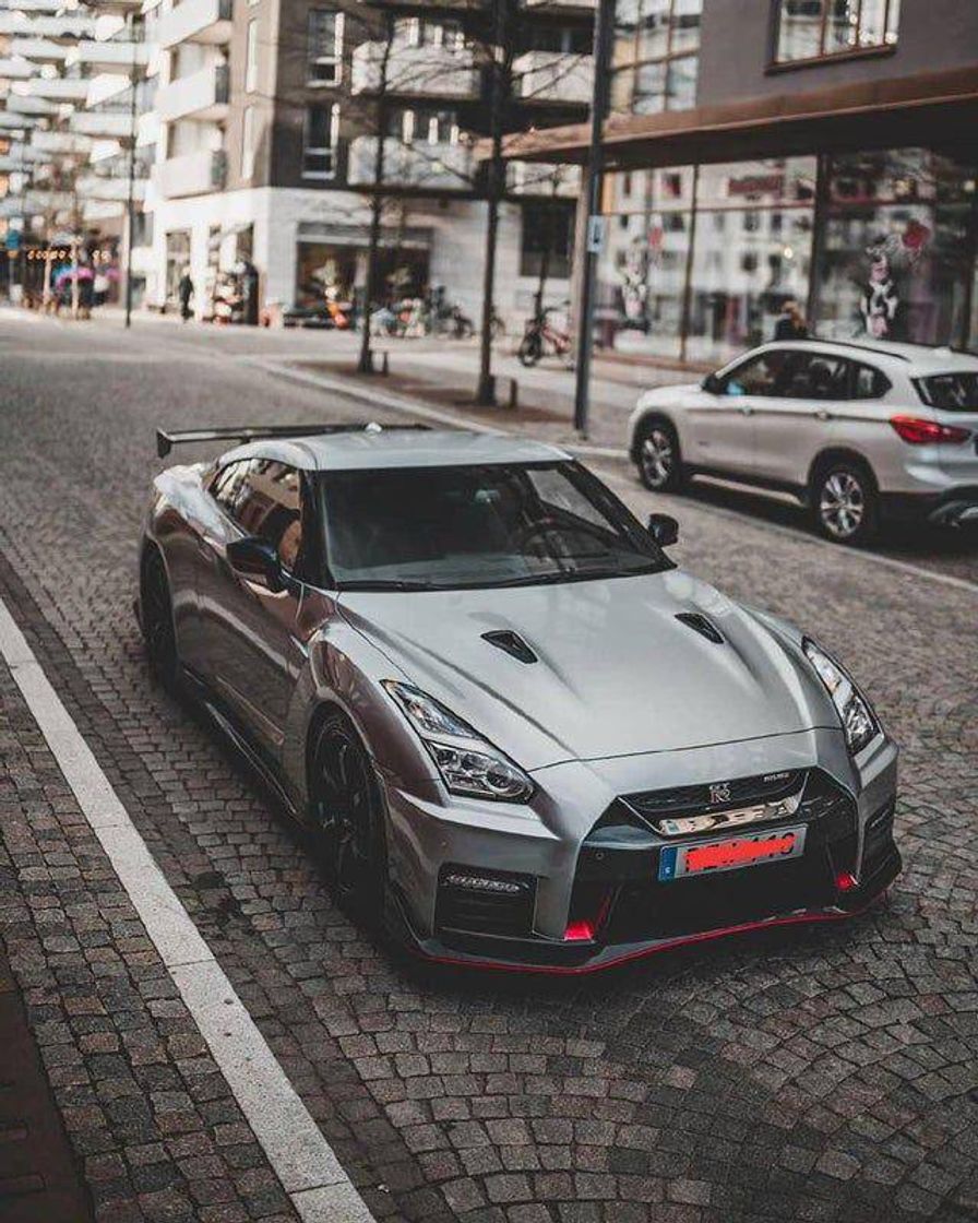 Moda Nissan gt-r R35