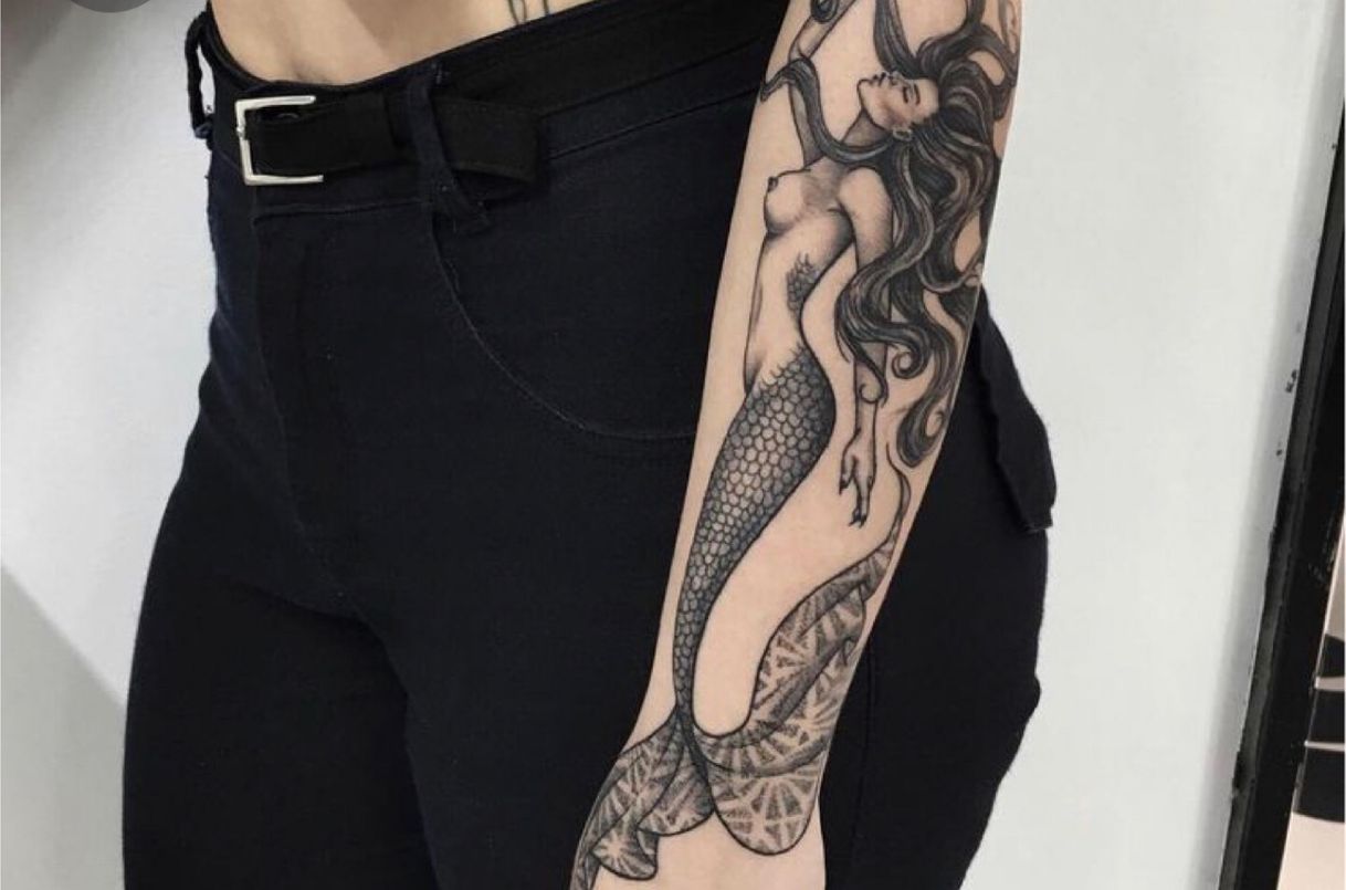 Moda Tatuagem feminina 🧜‍♀️ 