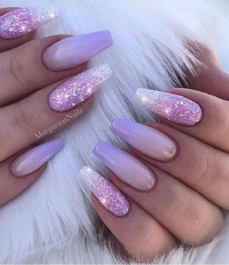 Moda Unhas💜🍇🎵