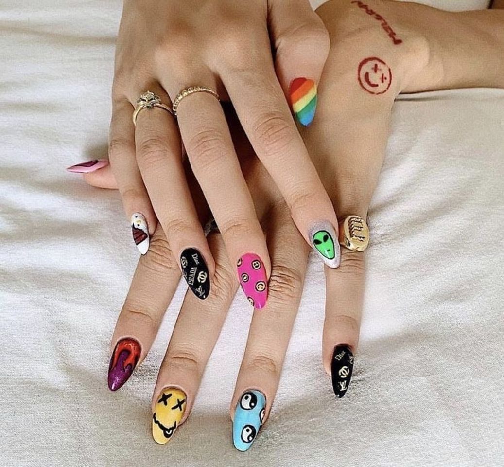 Moda Unhas aesthetics