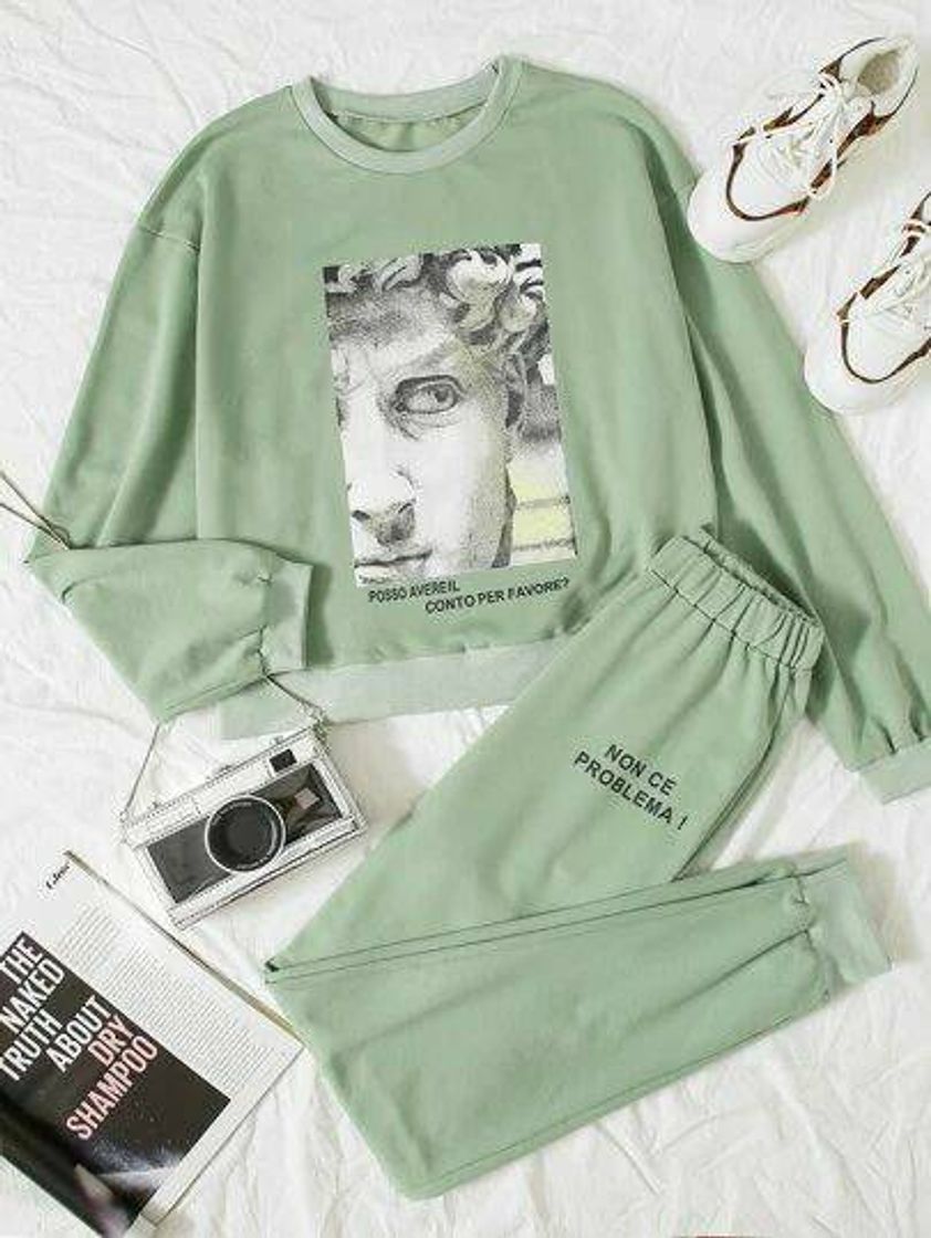 Fashion Figure & Slogan Graphic Drop Shoulder Sweatshirt And Pants Set