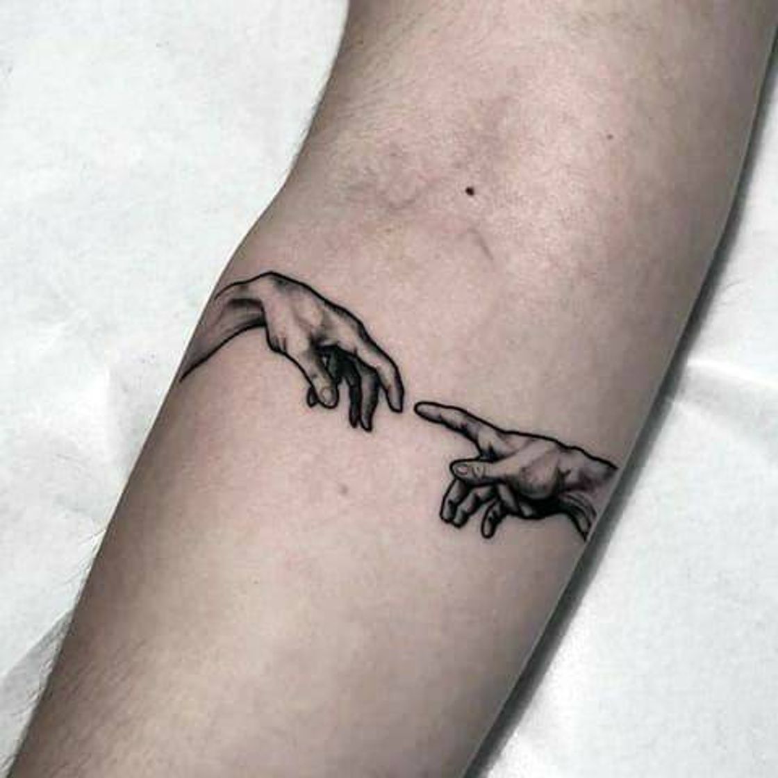 Moda #Tattoo #minimalist