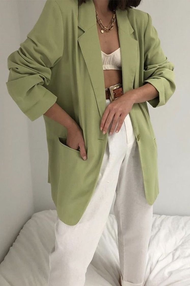 Fashion Outift com blazer verde menta 