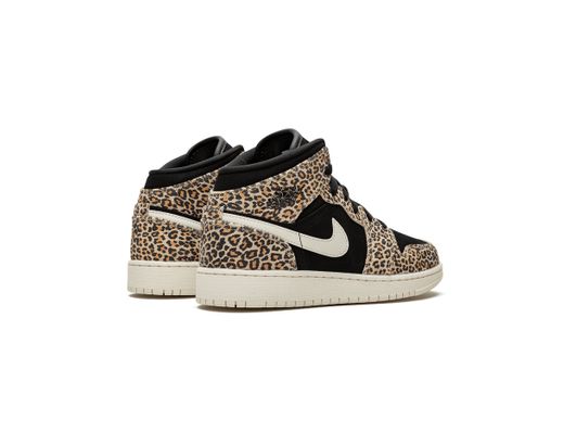 Jordan 1 mid Leopardo