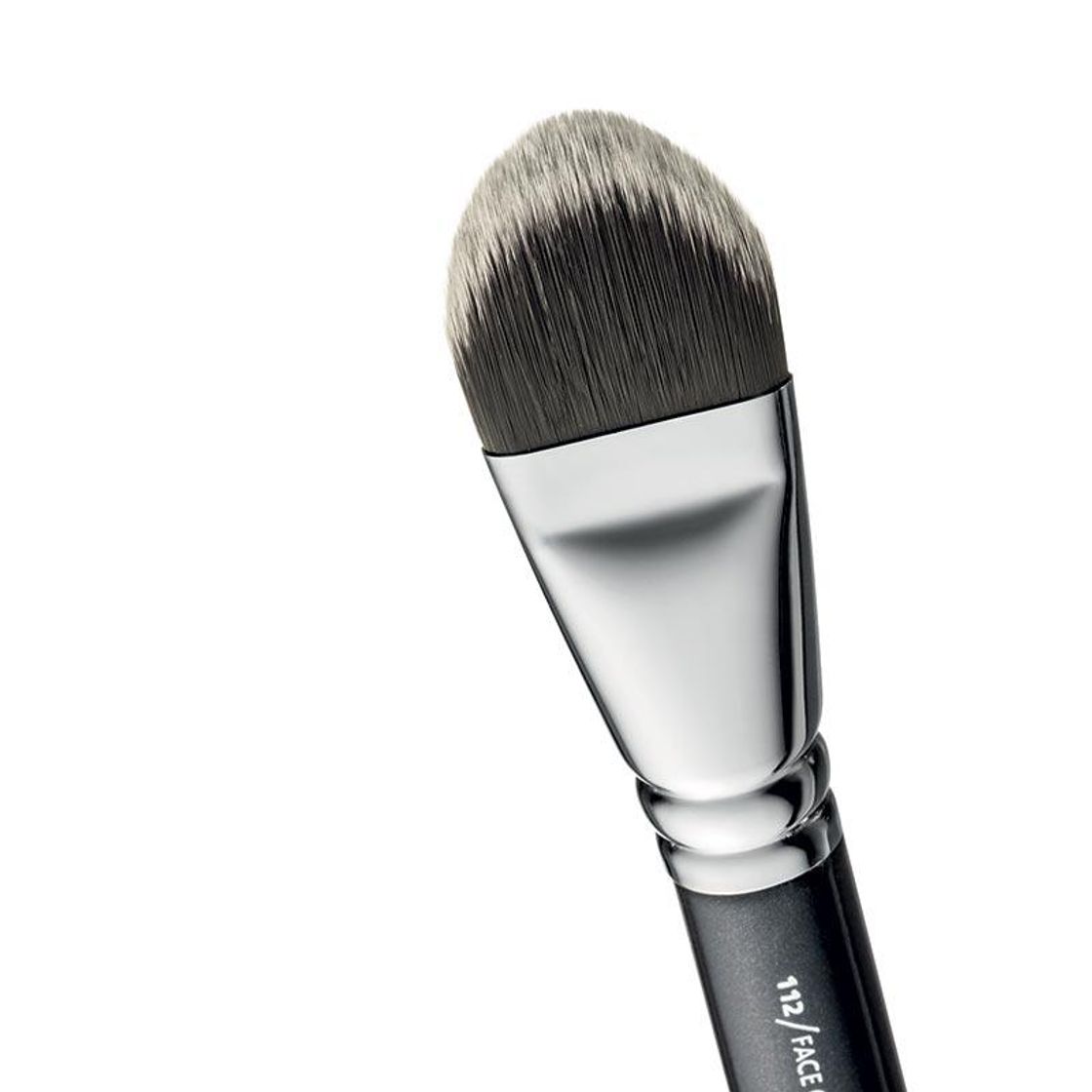 Fashion Face Curve Brush (112) by ZOEVA | Cult Beauty