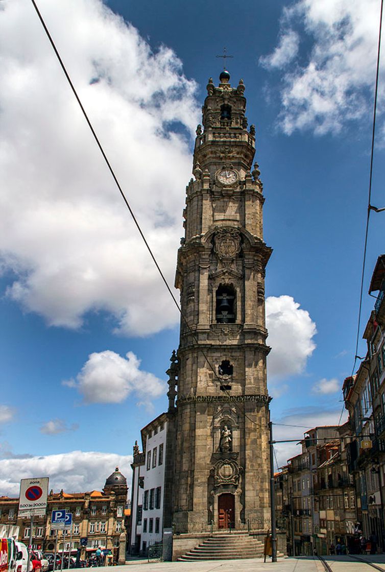 Place Clérigos Tower