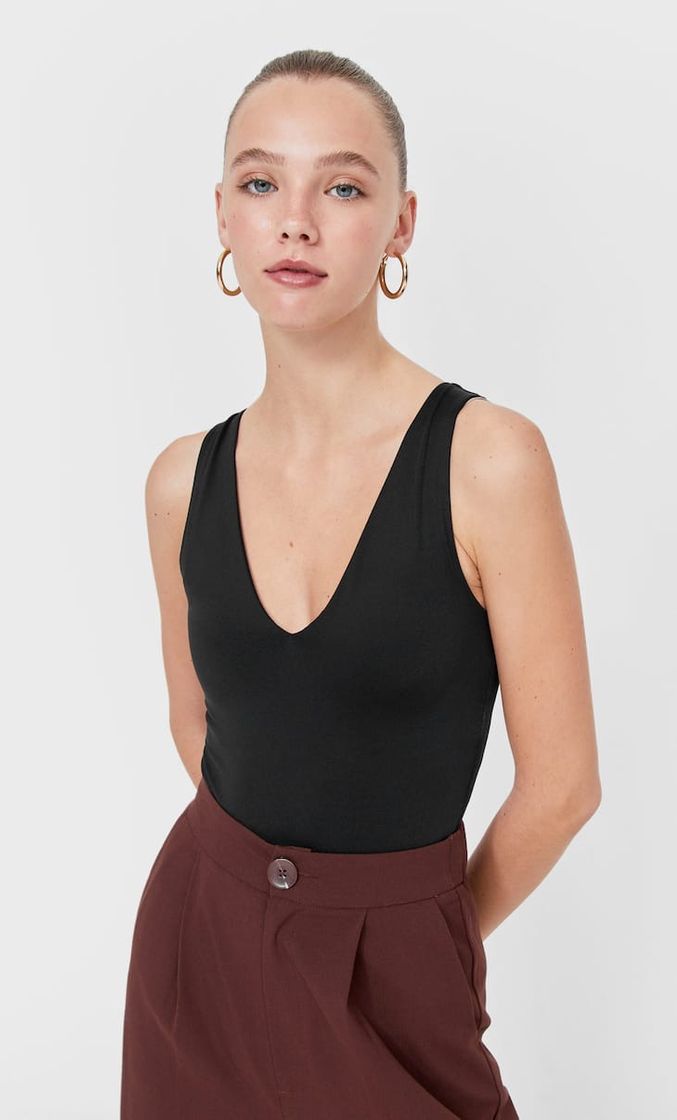 Social Body cuello pico Negro