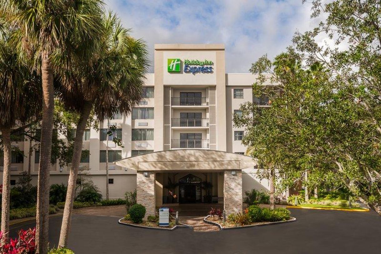 Lugar holiday inn