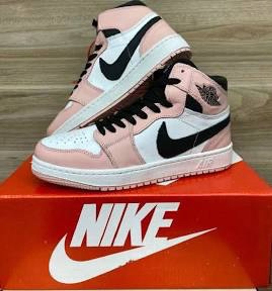 Tênis Nike Air Jordan feminino 