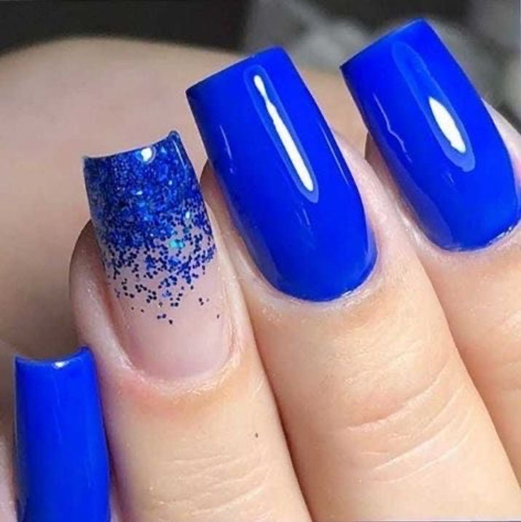 Moda Unhas azul com brilho !!! 🤩✨💙