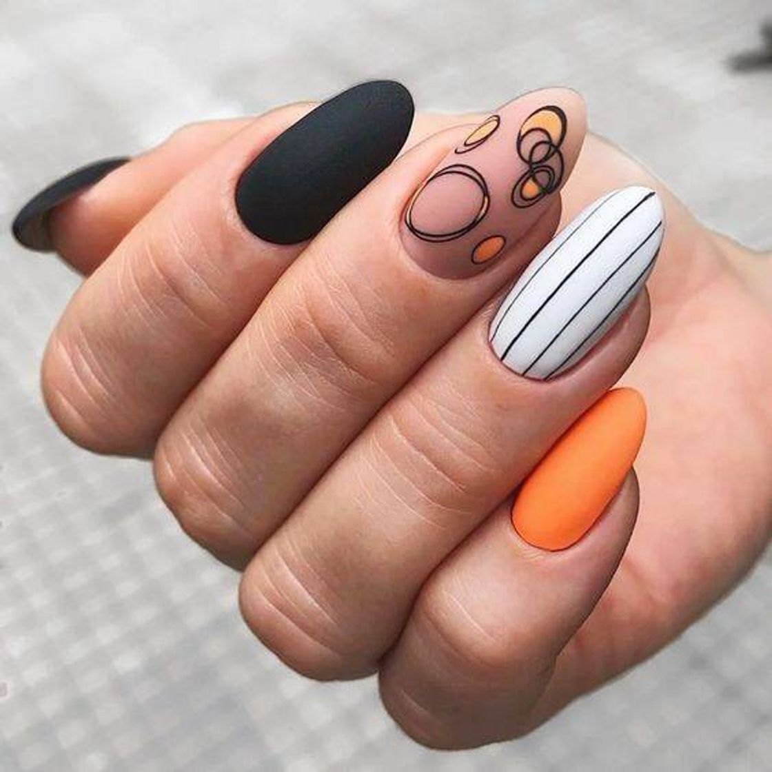 Fashion Nails