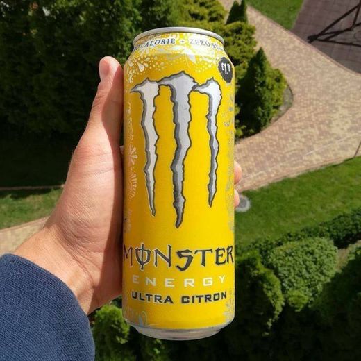 Monster 🤍⚡