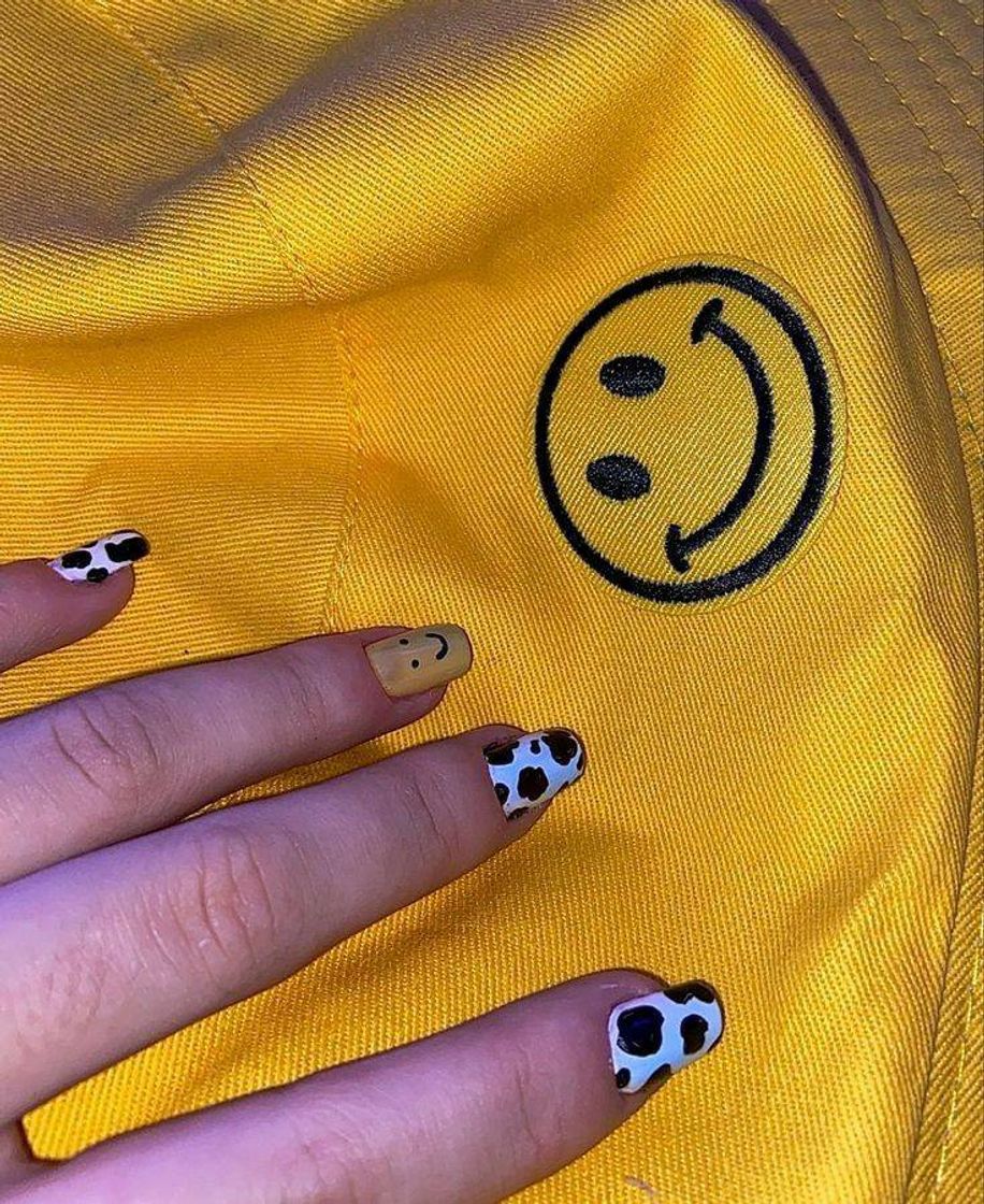 Fashion Unhas indie kid 💛