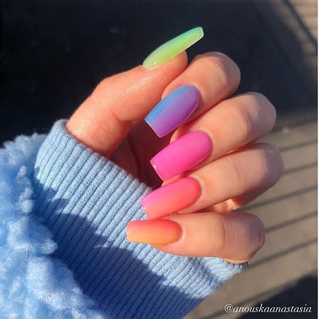 Moda Unhas coloridas 