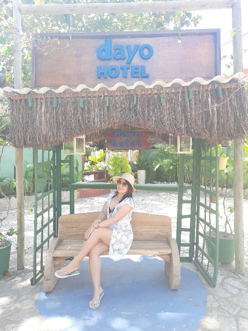 Lugar Dayo Hotel