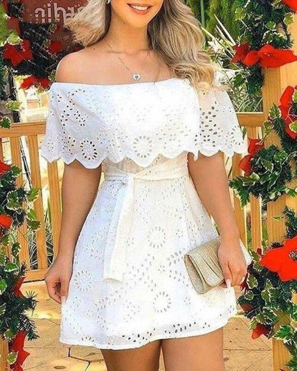 Vestido branco simples mais fofinho ♥️