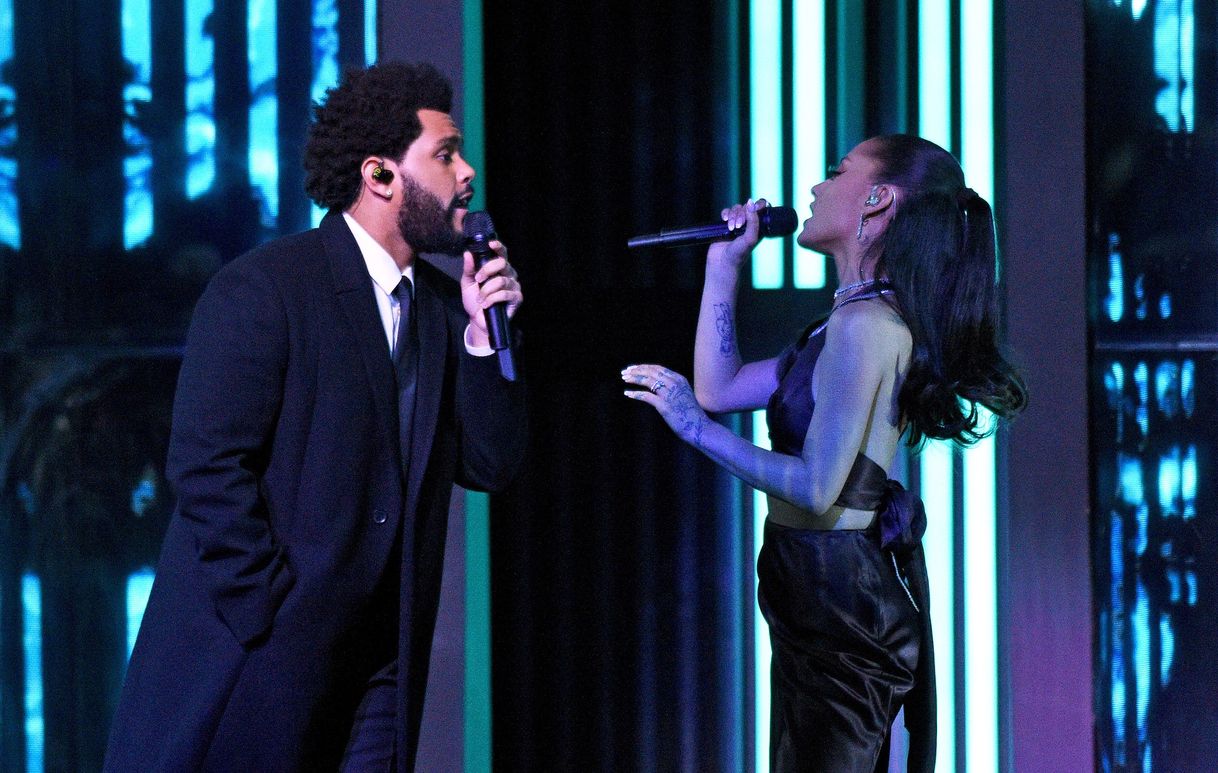 Fashion The Weeknd & Ariana Grande – Save Your Tears (Live on The 2021 ...