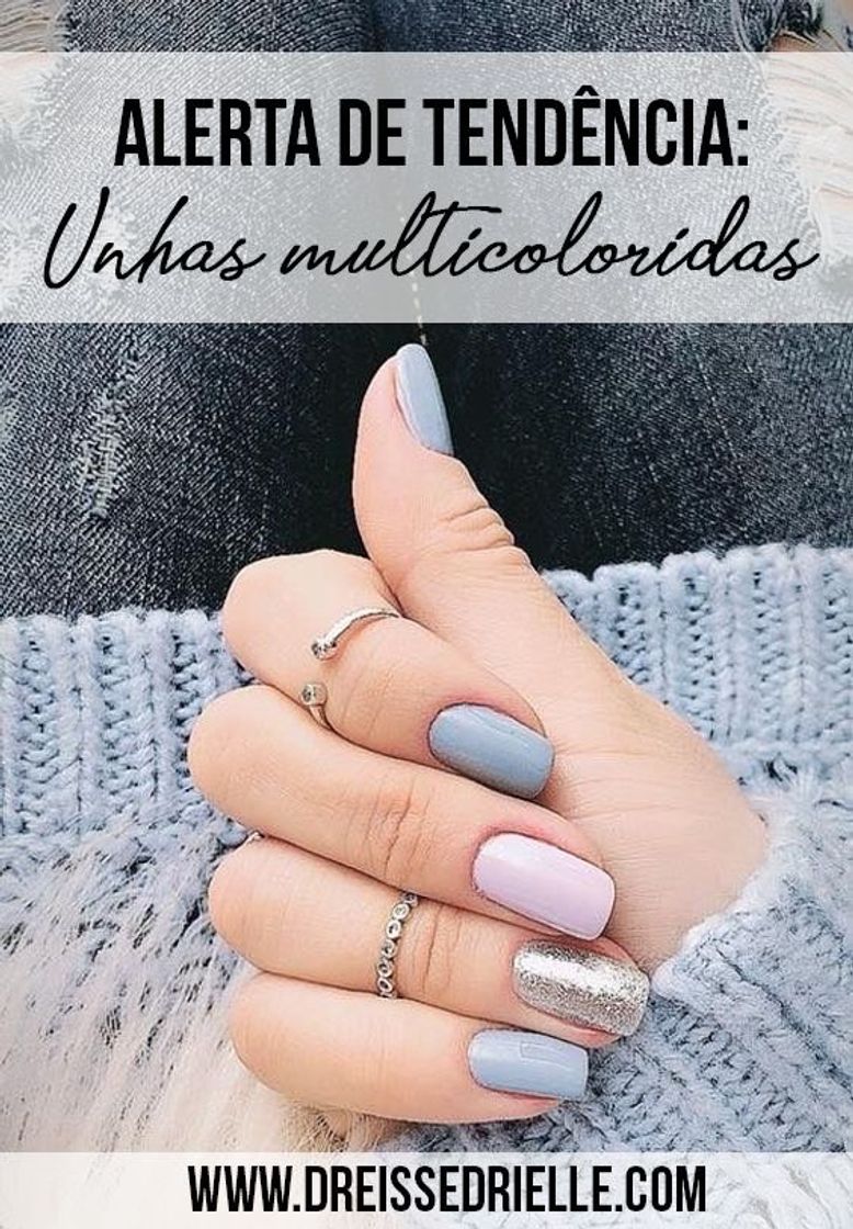 Moda Unhas multicoloridas 💙💚❤️