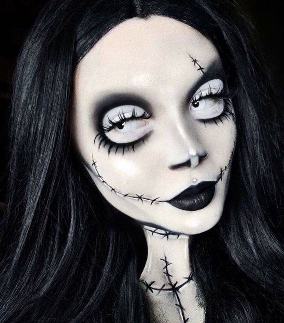 Fashion halloween makeup