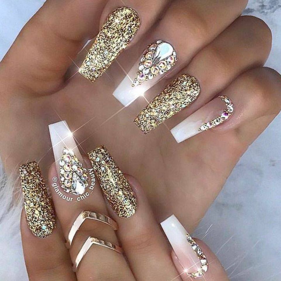 Social Unhas douradas