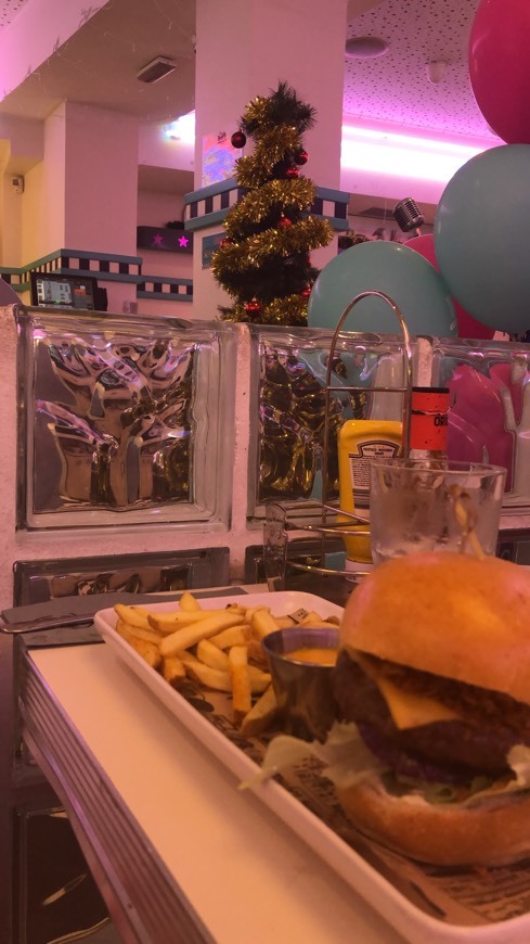 Restaurants Tommy Mel's