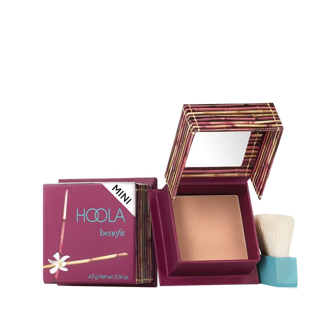 Fashion Hoola Matte Bronzer - Benefit Cosmetics | Sephora