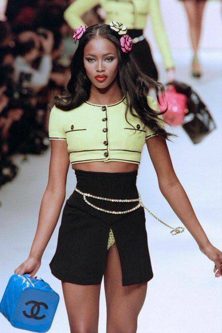 Fashion Naomi Campbell x Chanel Spring 1995 Ready