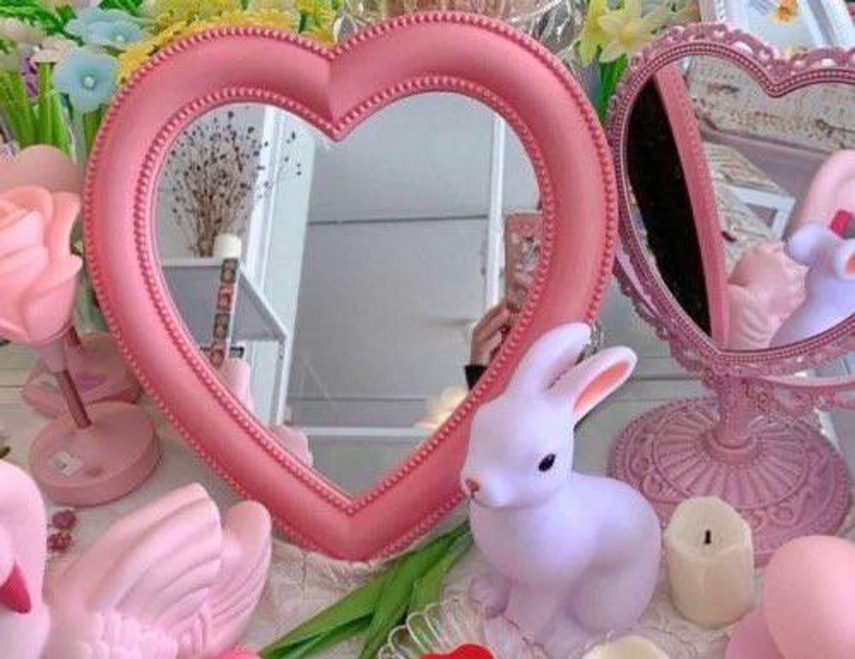 Moda Pink shaped mirror