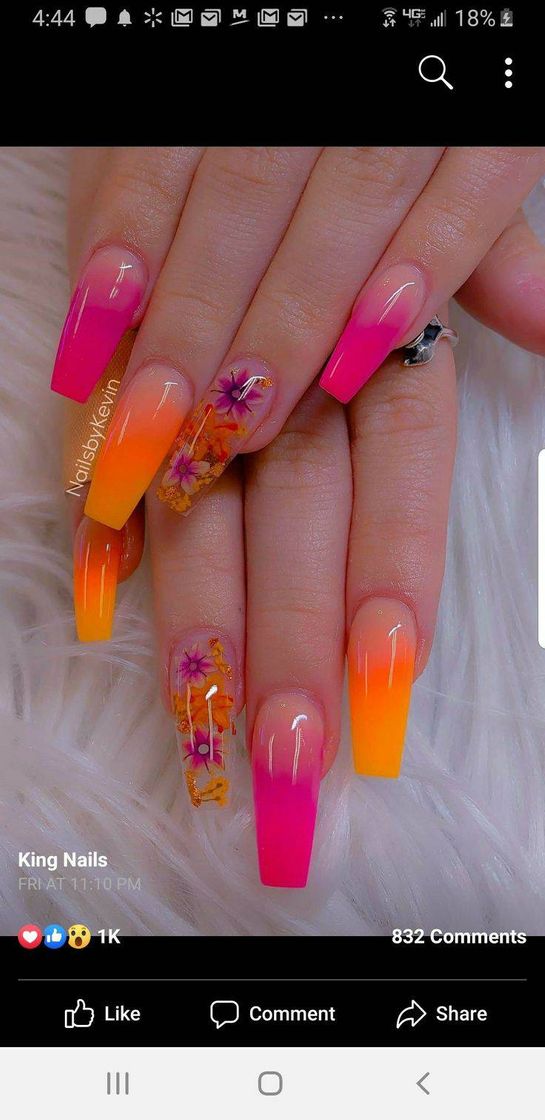 Social Unhas coloridas 