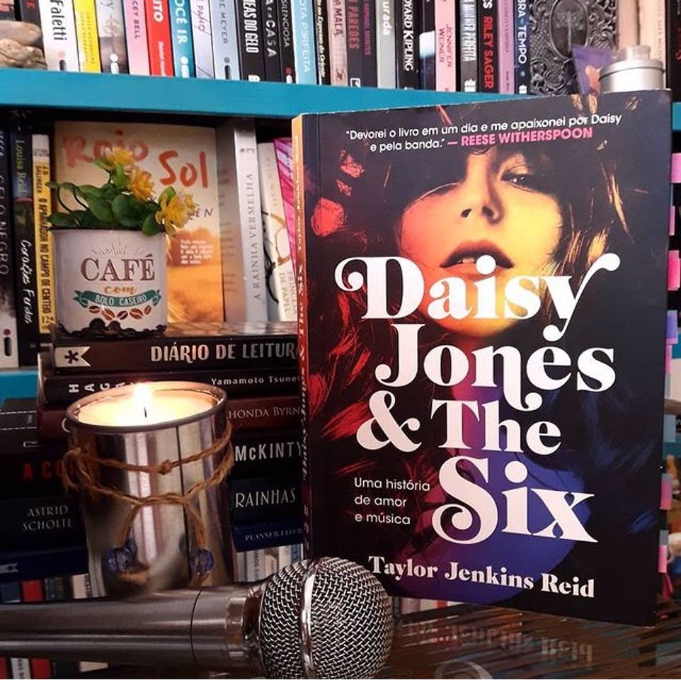 Libro Daisy Jones & the Six