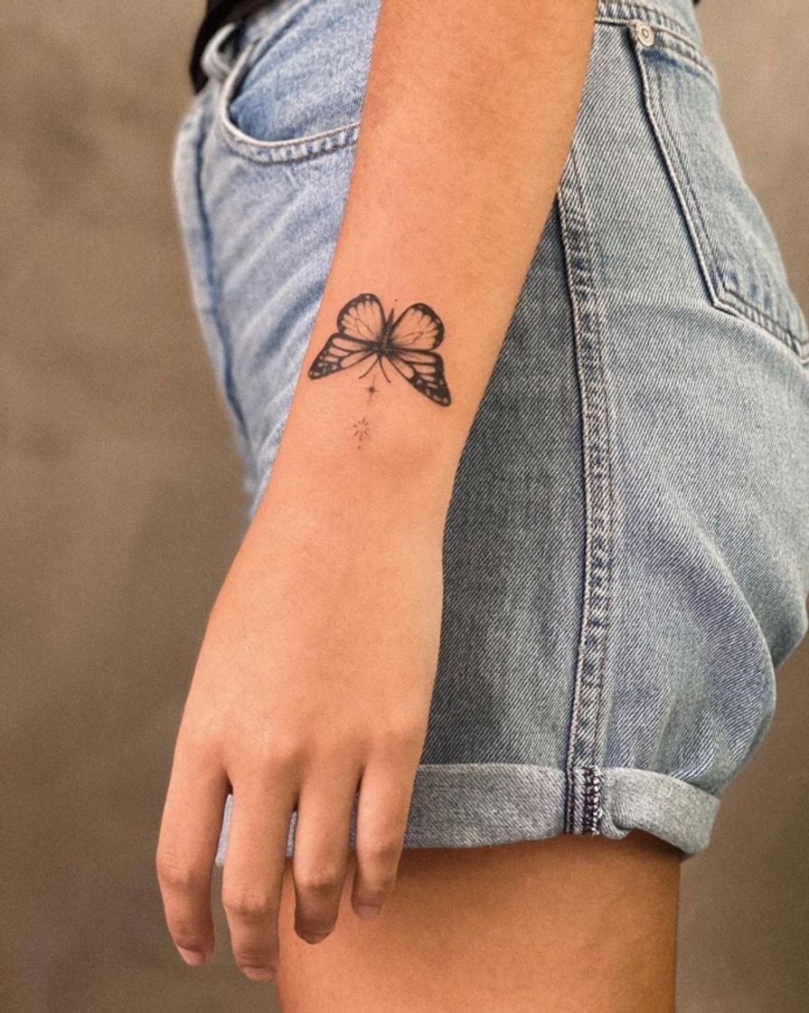 Moda Tatoo de borboleta 