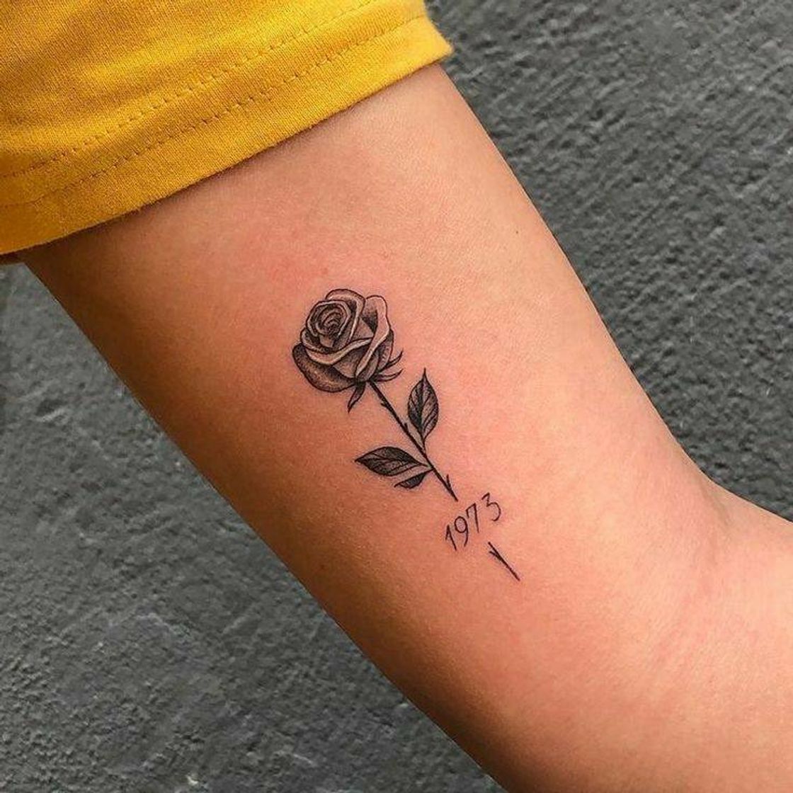 Fashion Tatuagem de flores 