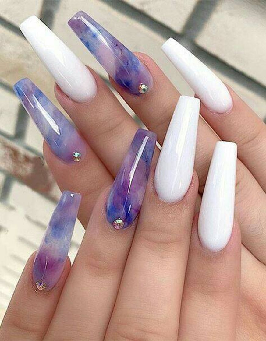Social Nails