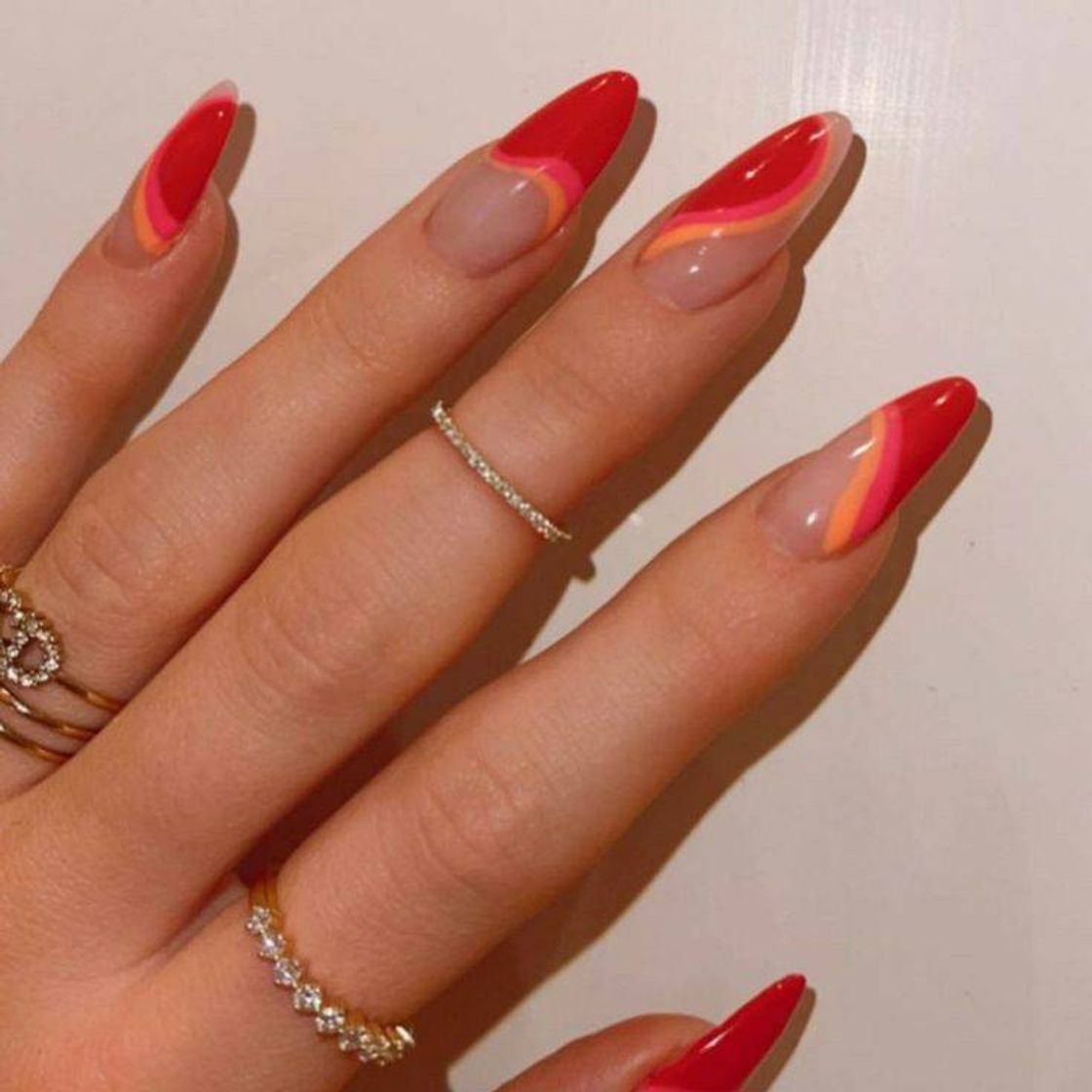 Fashion nails