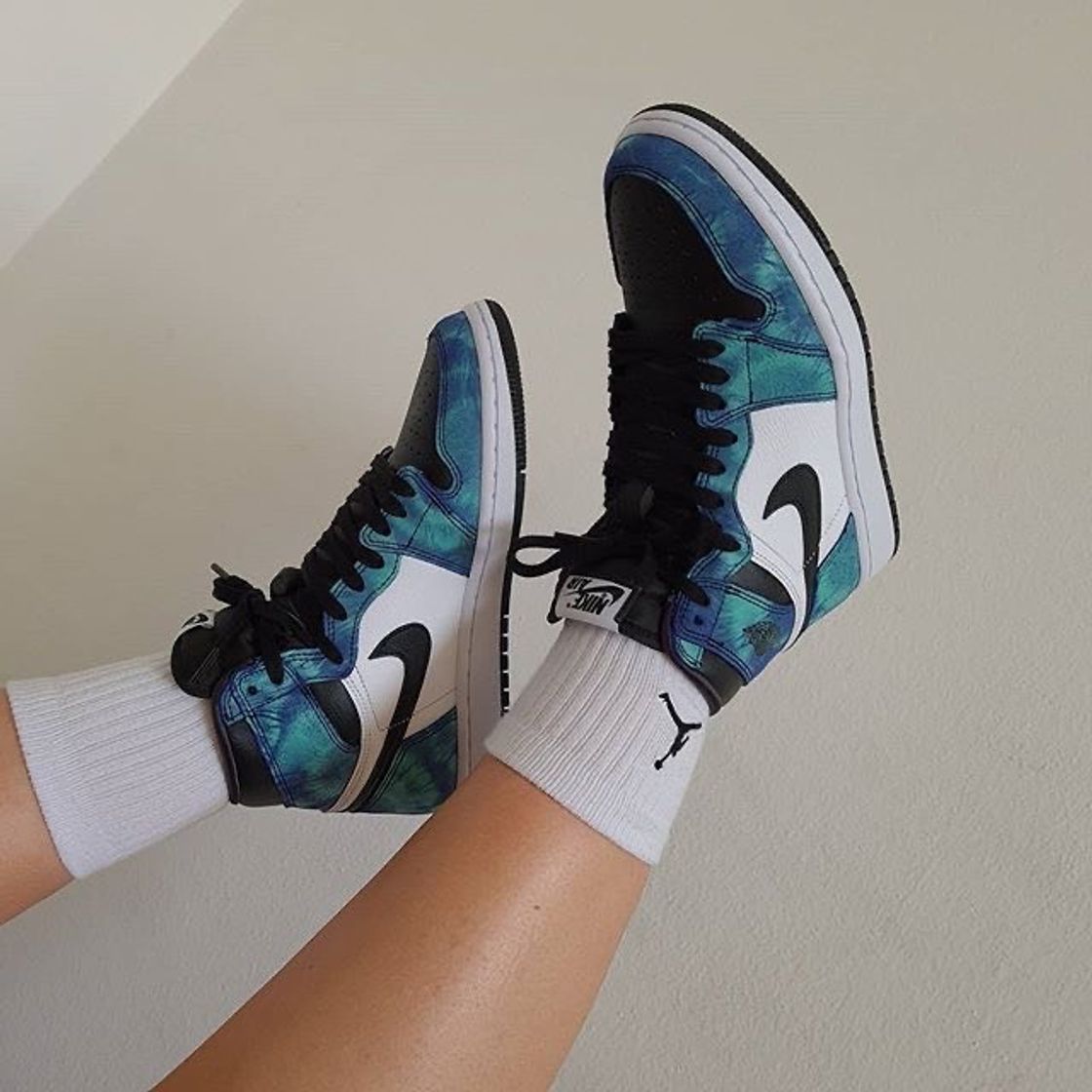 Moda Nike Air Jordan 1 Tie Day ✨